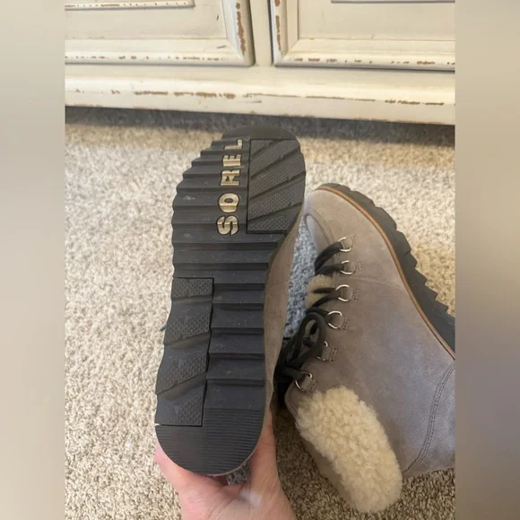 Sorel Harlow Lace Cozy Ankle Boot, Women's Size 9 Gray MSRP $170 - Picture 6 of 8